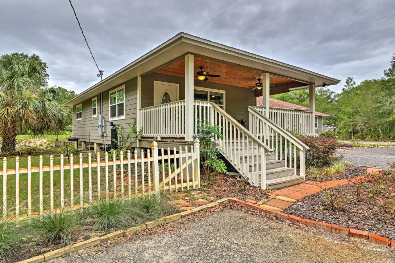 Crystal River Cottage On 1 Acre With Deck And Porch! Yankeetown Экстерьер фото