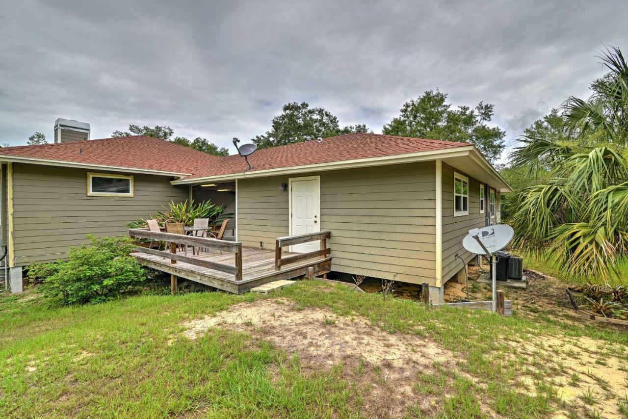 Crystal River Cottage On 1 Acre With Deck And Porch! Yankeetown Экстерьер фото